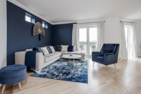 Luxury 2 bed Penthouse by Damask Homes
